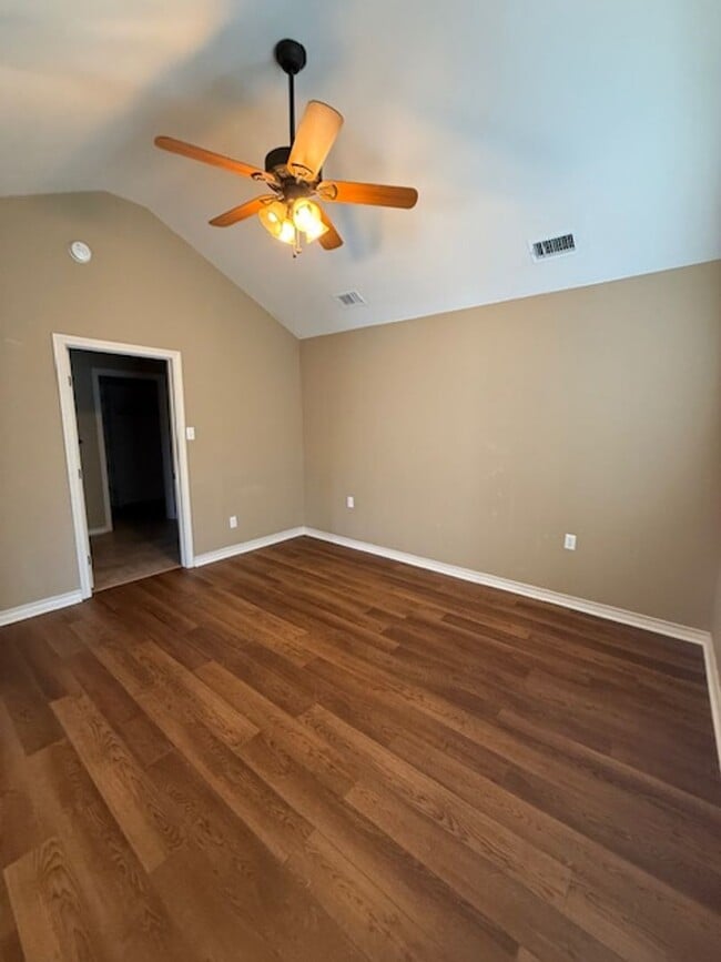 Building Photo - 2312 Independence Blvd