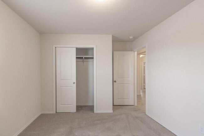 Building Photo - 809 Tabernash