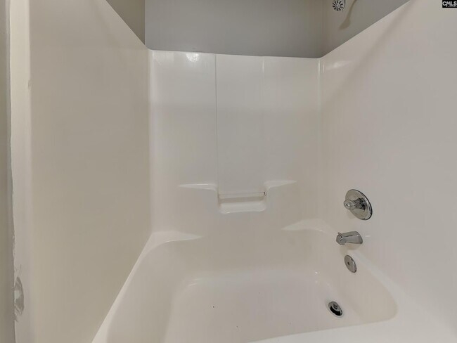 Building Photo - 149 Fox Grove Cir