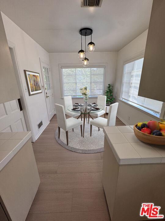 Building Photo - 813 Cinthia St