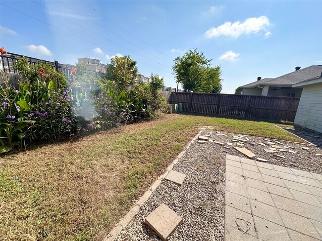 Building Photo - 17310 Brookhollow Mist Ct