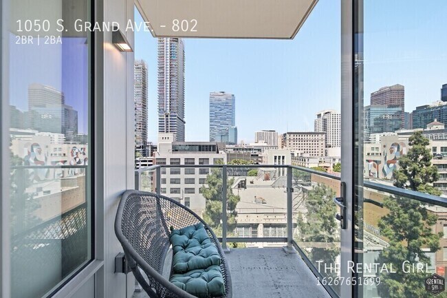Building Photo - 1050 S Grand Ave