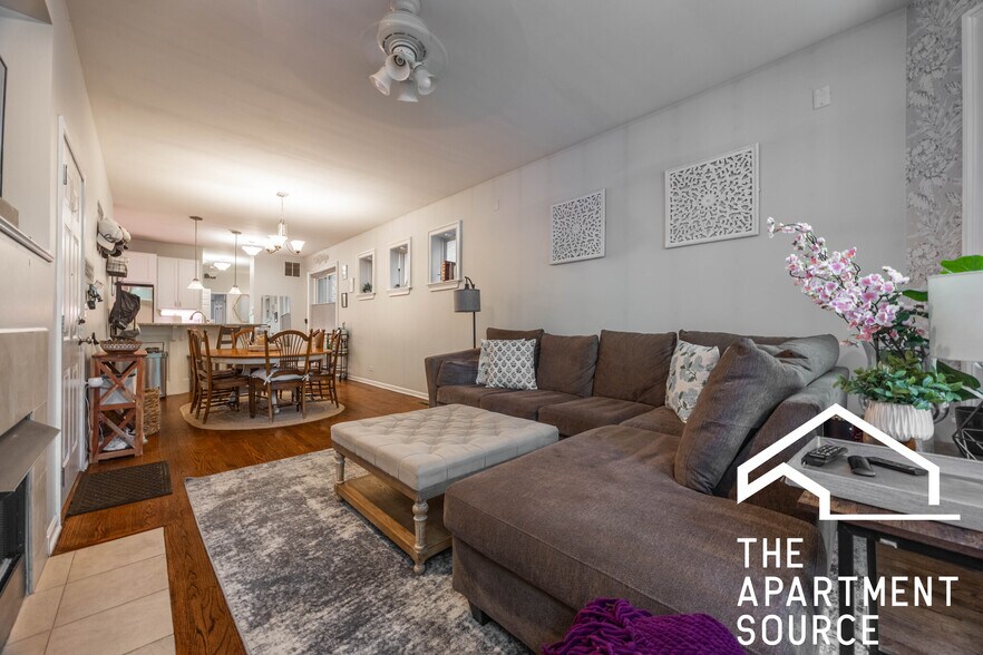 Primary Photo - 2321 N Lister Ave