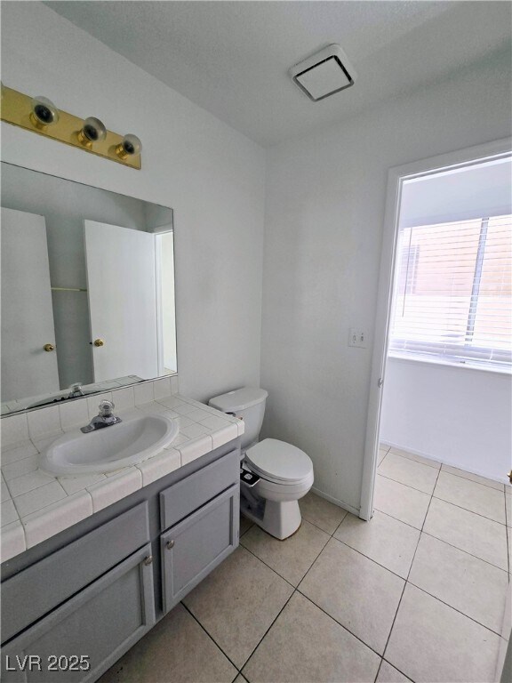 Building Photo - 5797 Cedar Ave