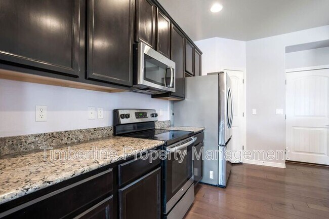 Building Photo - 10202 Boulder Ridge Dr