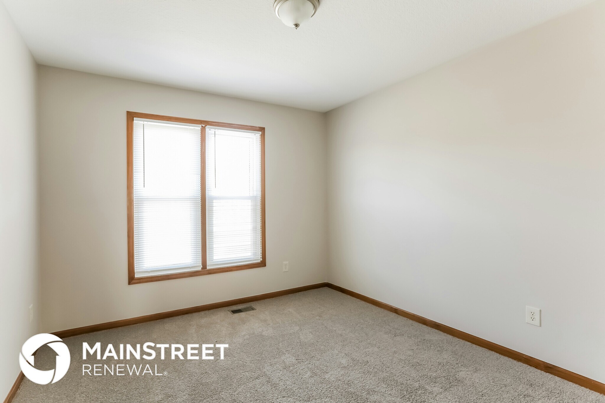 Building Photo - 1125 SE 11 Terrace