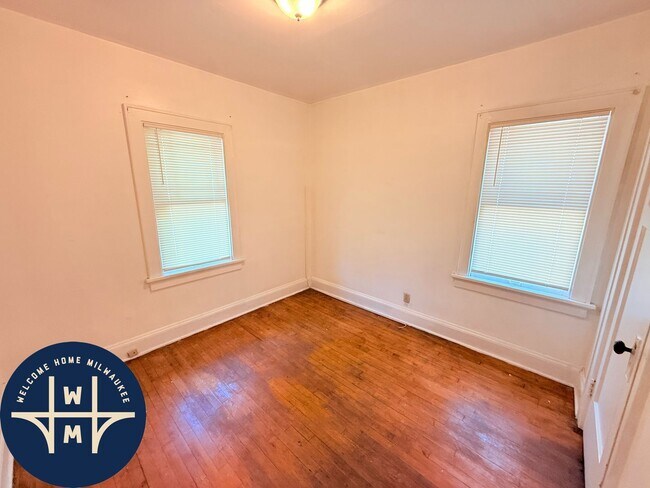 Building Photo - 3021 N 61st St