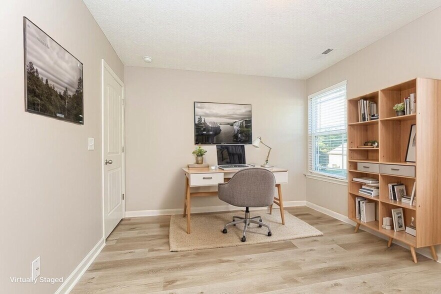 Building Photo - 2919 Painted Pony Dr