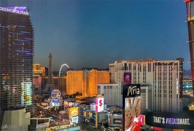 Building Photo - 3726 S Las Vegas Blvd