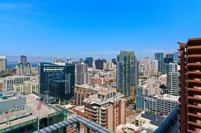 Building Photo - Modern East Village 1-Bedroom at Icon! Sma...