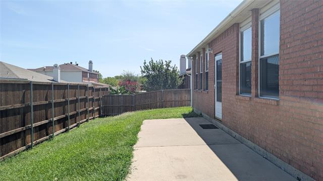 Building Photo - 809 White Dove Dr
