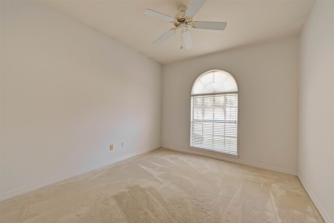 Building Photo - 14303 Reissen Ln