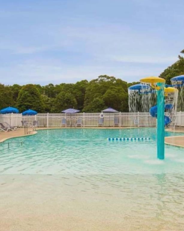 Building Photo - 185 Cotuit Rd