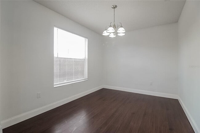 Building Photo - 1600 Taylorwood Dr