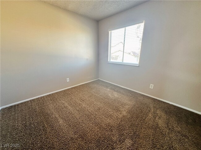 Building Photo - 6712 Reggie Cir