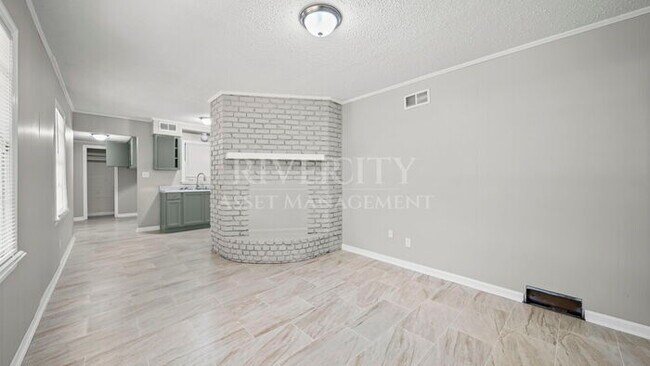 Building Photo - Stunning, Move-In Ready Home in Whitehaven...