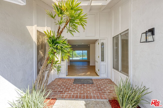 Building Photo - 4344 Gayle Dr
