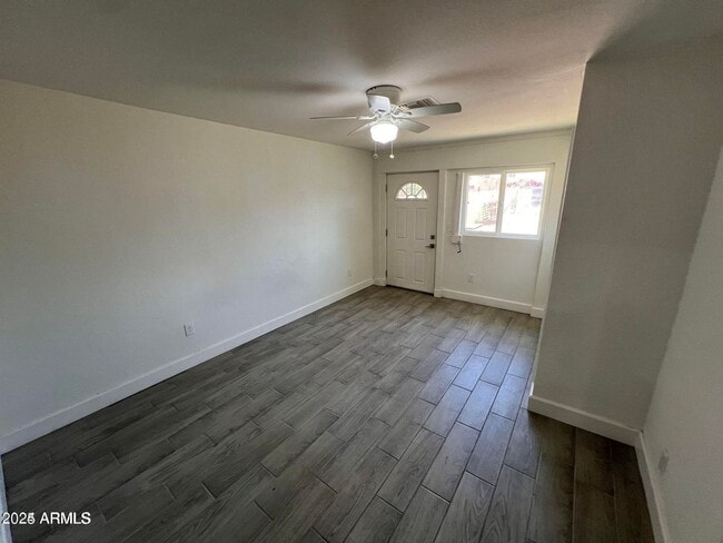 Building Photo - 382 W Cocopah St