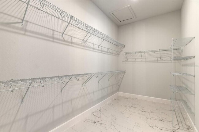 Building Photo - 301 Aquamarine Wy