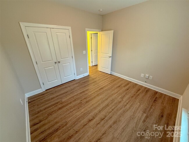 Building Photo - 128 Coral Rutledge Dr