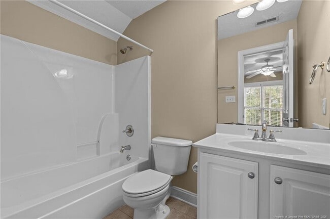 Building Photo - 85 Shining Water Ln