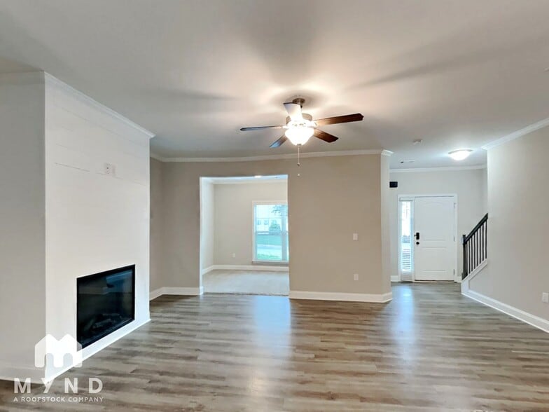 Building Photo - 7734 Fawn Cir