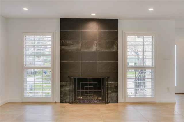 Building Photo - 2045 Marydale Rd