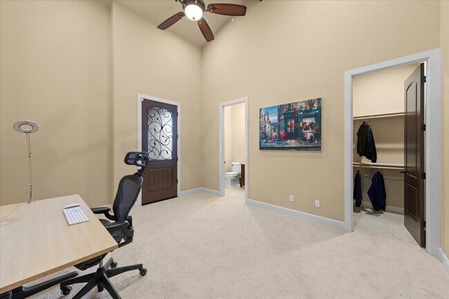 Building Photo - 21 Bigleaf Rd