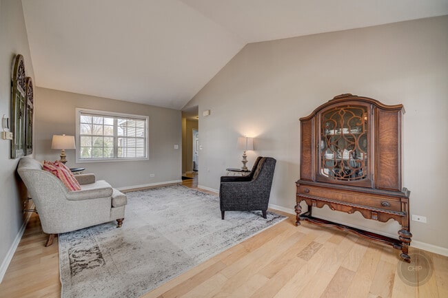 Building Photo - 1306 Canyon Run Rd