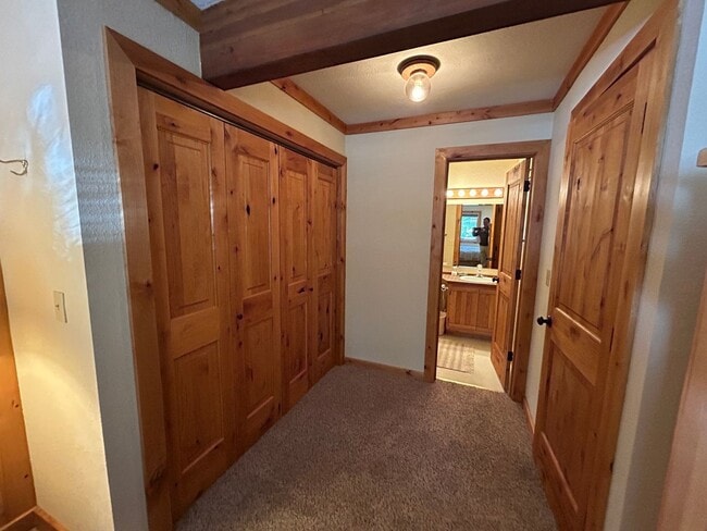 Building Photo - The Aspens 3-Bedroom Condo