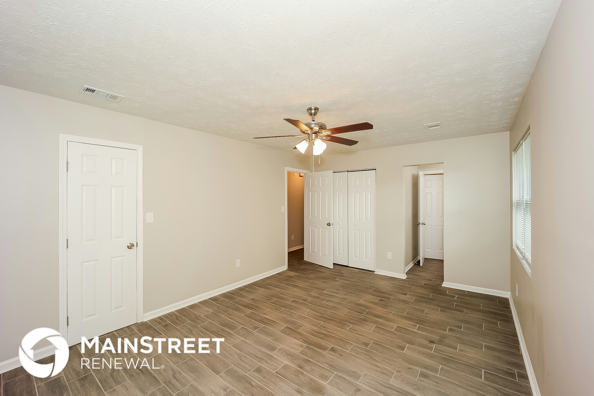 Building Photo - 2014 Radford Ct