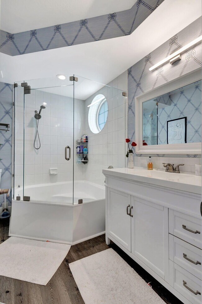 Building Photo - 229 Cypress Point Dr