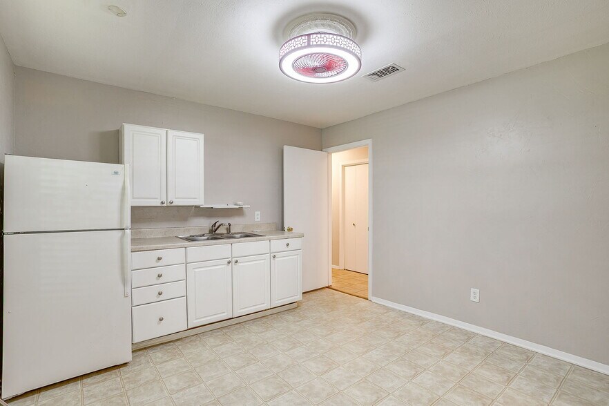 BR 3 current kitchenette and desk - optional BR or Office - 1706 Larkspur Dr