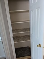 Building Photo - 46 Kaydon Dr