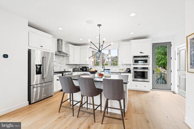 Building Photo - 5120 Longstone Way