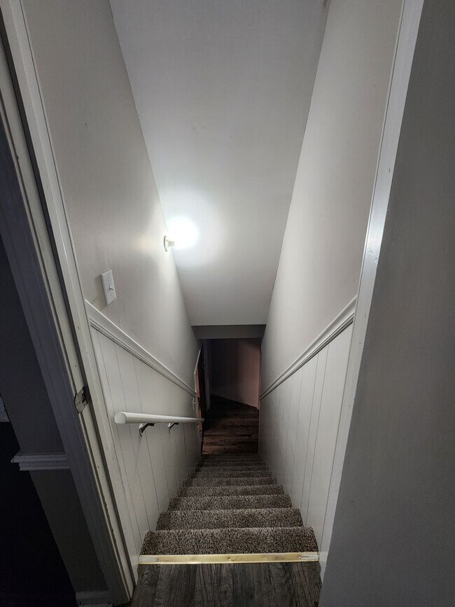 Building Photo - AVAILABLE NOW! Liberty Home 3 Bed 2 Bath 2...