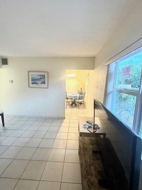 Building Photo - 2508 Bay Dr