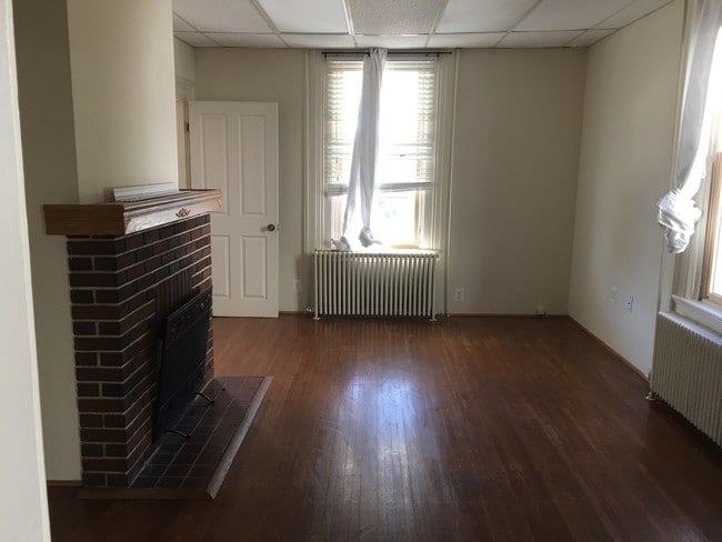 Building Photo - 3677 Park Ave