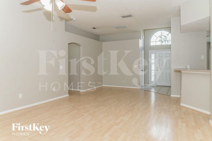Building Photo - 1715 Moss Creek Dr