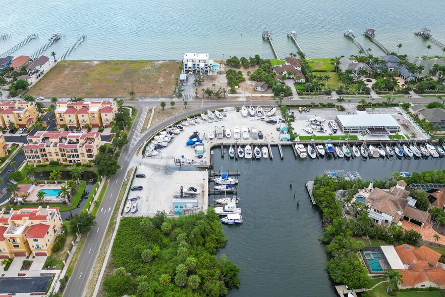 Building Photo - 1340 Apollo Beach Blvd S
