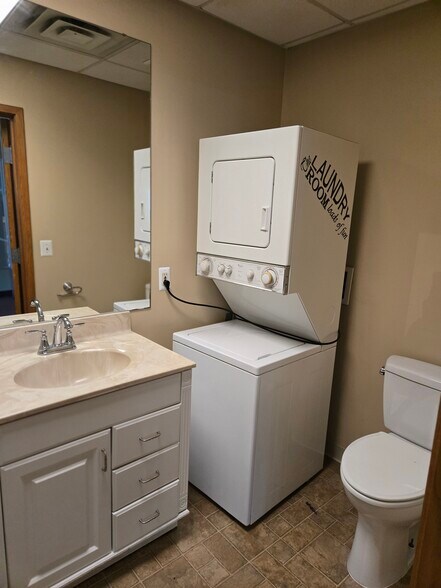 Building Photo - 35 N Saginaw St