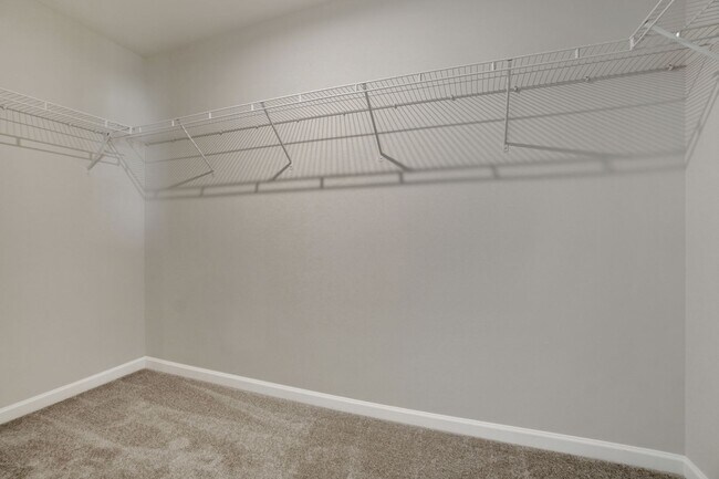 Building Photo - 69 Summerfield Dr