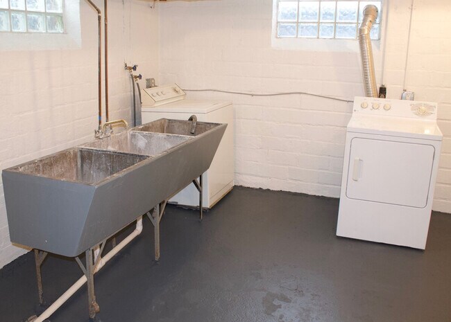 Building Photo - 15388 Glynn Rd