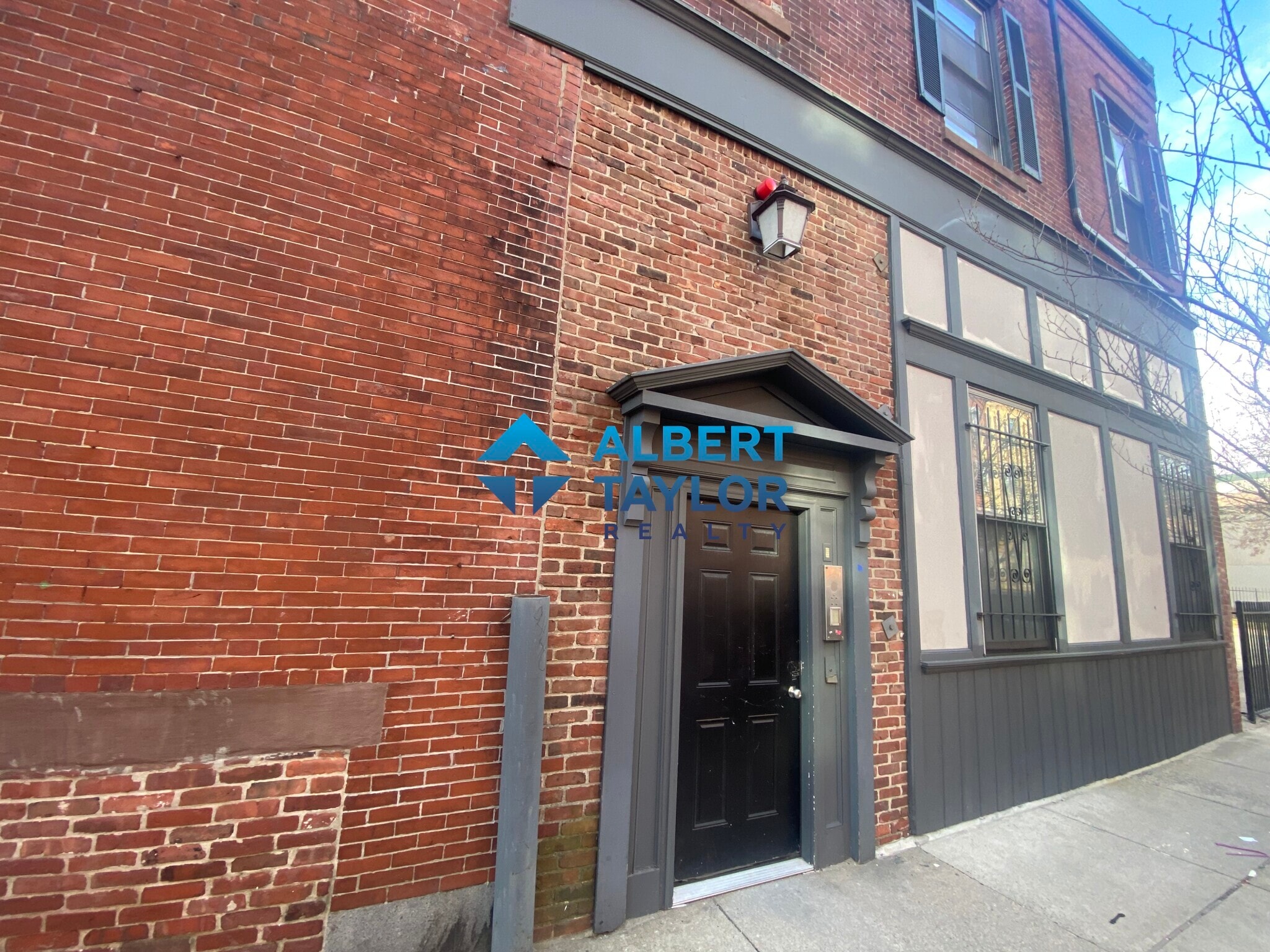 Building Photo - 176 Northampton St