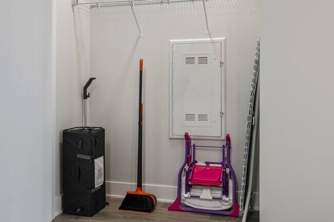 Building Photo - 28294 Ferry Rd