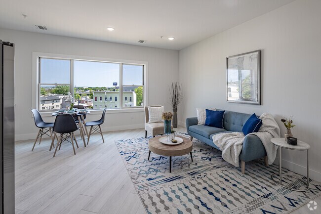 2BR, 1BA - 916SF - Dining Room/Living Room - 261 Marshall St