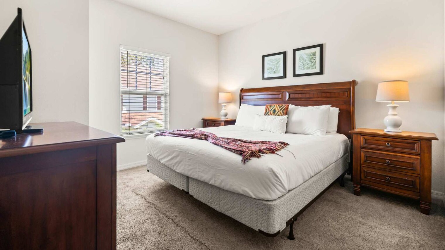 Building Photo - 5354 Diplomat Ct