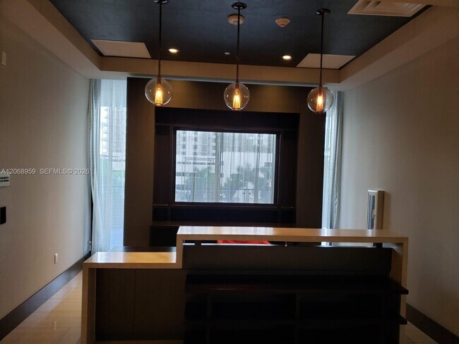 Building Photo - 5252 NW 85th Ave