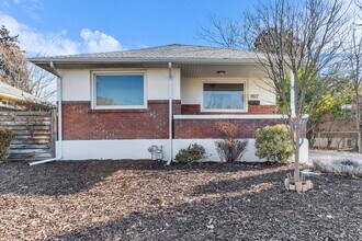 Building Photo - Beautiful Sugarhouse 3 Bedroom!