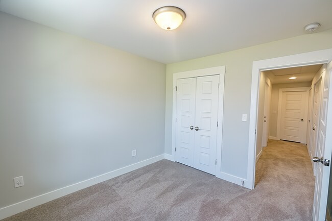 Building Photo - 5577 Stafford Rd